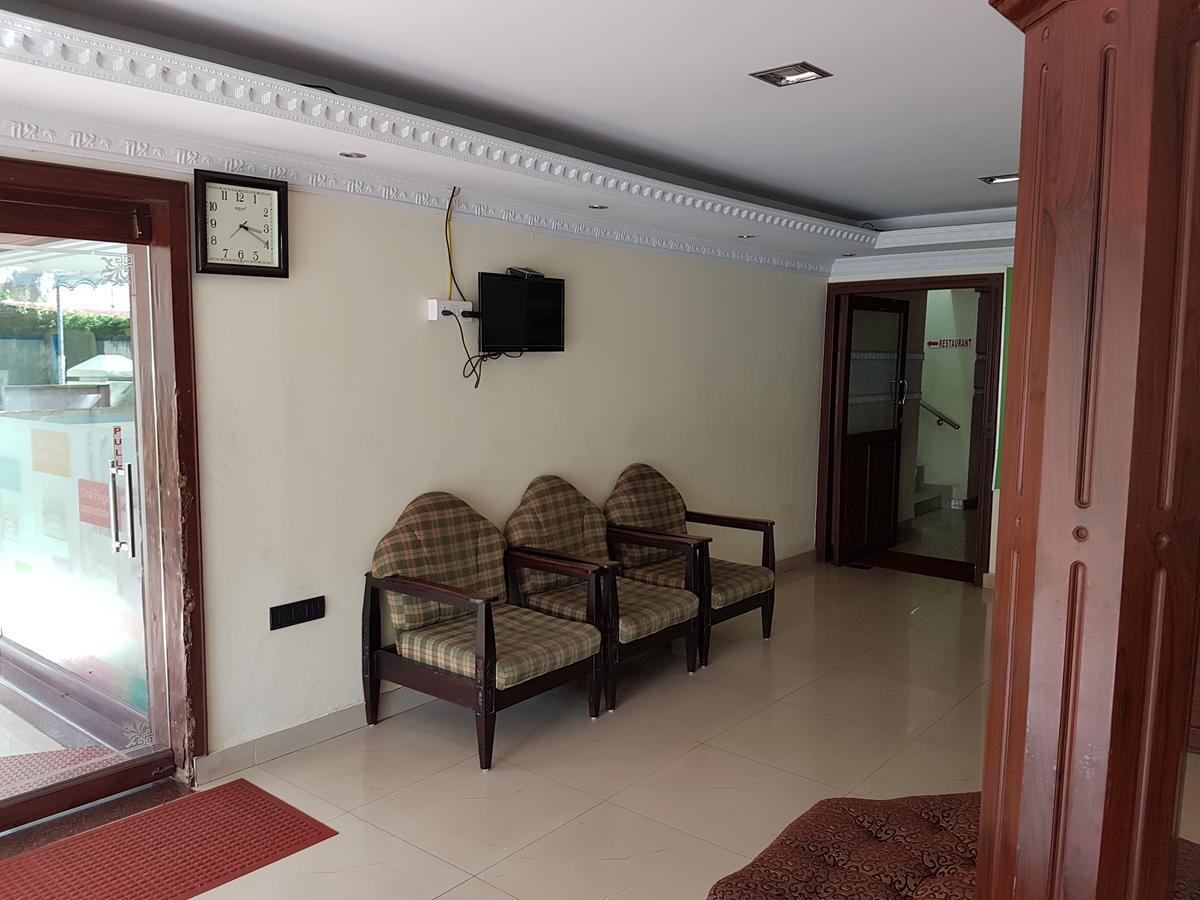 Casa Linda Hotel Kochi Exterior photo